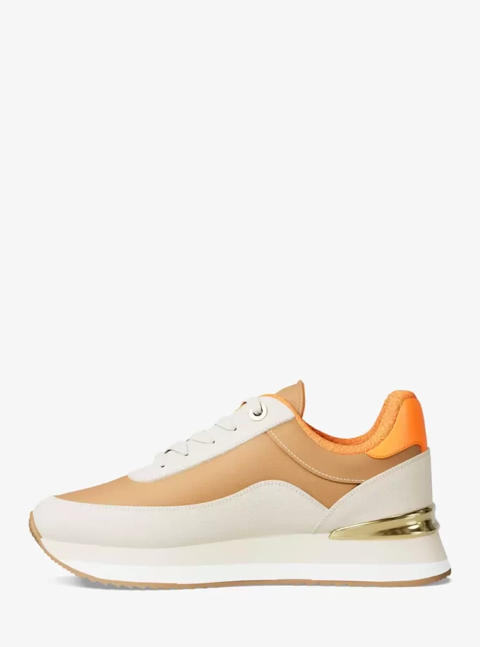 Hattie Mixed-Media Trainer Hattie Mixed-Media Trainer