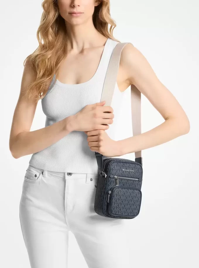 Jet Set Medium Signature Logo Crossbody Bag Jet Set Medium Signature Logo Crossbody Bag