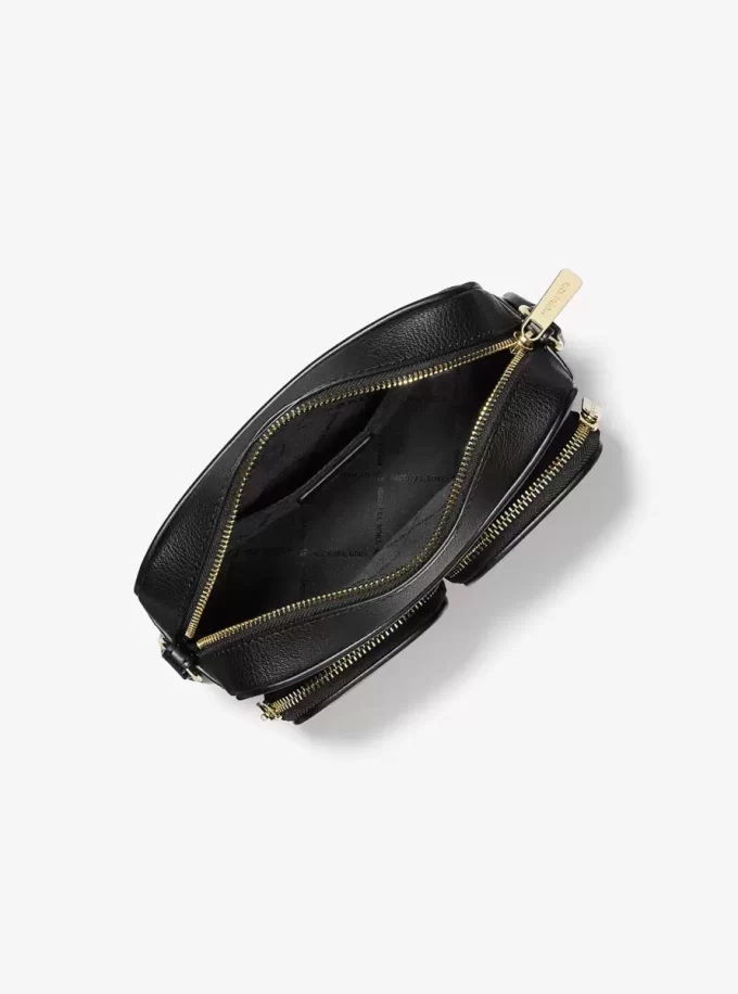 Jet Set Travel Medium Leather Messenger Bag