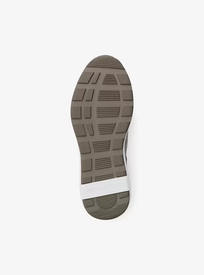 Trevor Mixed-Media Trainer